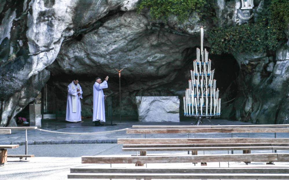 Family Saint Vincent 4 Pers Gare Lourdes Wifi 아파트 외부 사진
